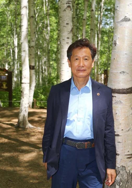 '제281회 농림수산위원회 현지시찰(인제 산불현장 및 산림생태관광지)' 게시글의 사진(23) '2019-05-21 제281회 농림수산위원회 현지시찰(인제 산불현장 및 산림생태관광지) (23).jpg'