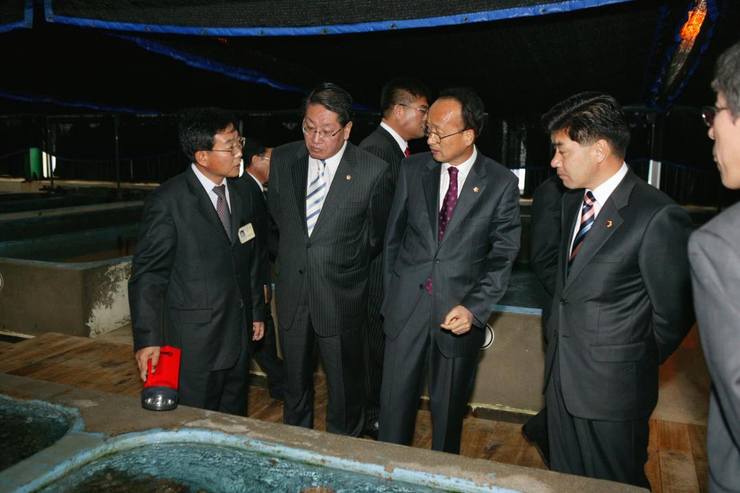 '수산자원연구소 현지 행정사무감사' 게시글의 사진(27) '2006-11-23 수산자원연구소 현지 행정사무감사 (27).jpg'