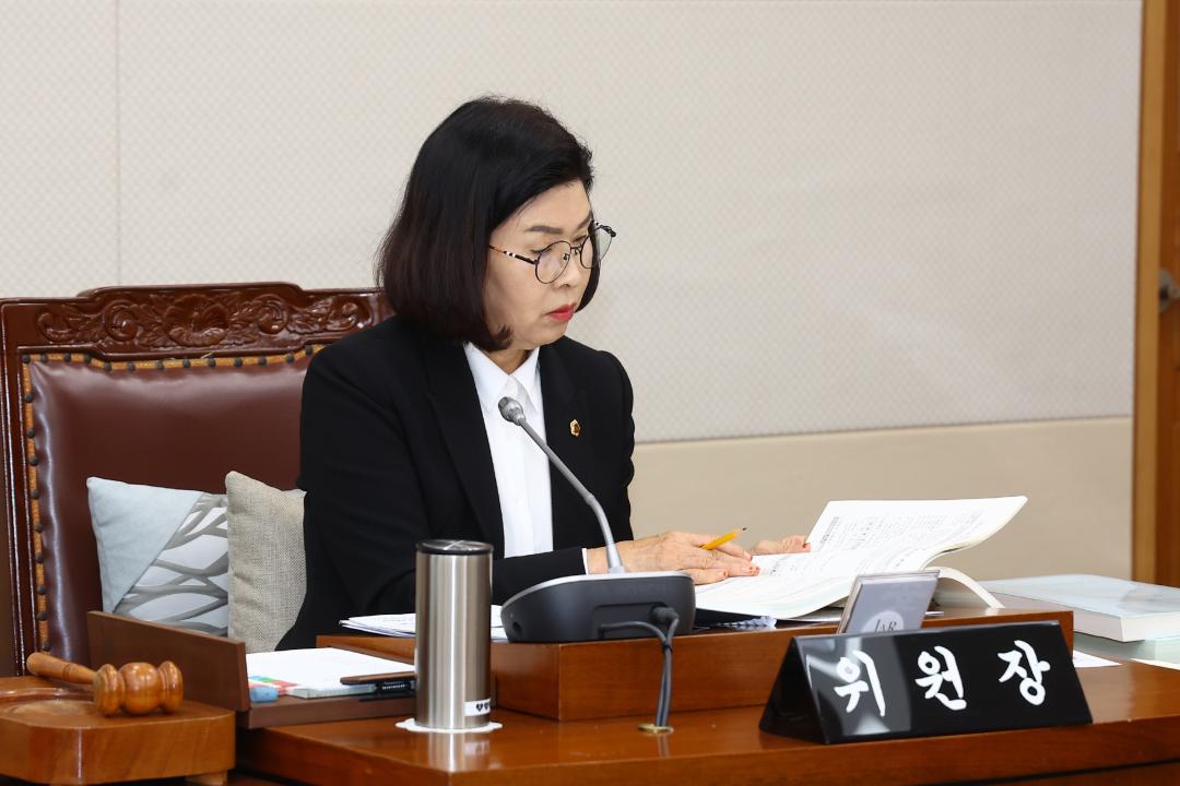 '제342회 제3차 농림수산위원회' 게시글의 사진(11) '2025-11-21 제342회 제3차 농림수산위원회 (11).jpg'