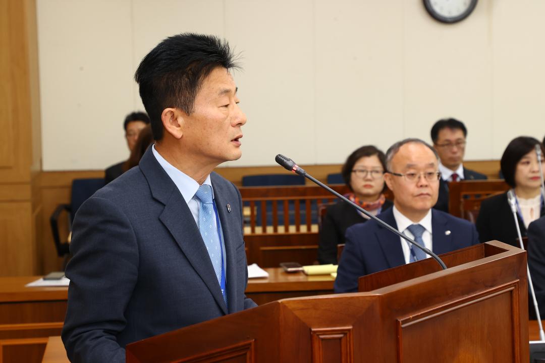'제335회 제2차 교육위원회' 게시글의 사진(5) '2025-03-07 제335회 제2차 교육위원회 (5).jpg'