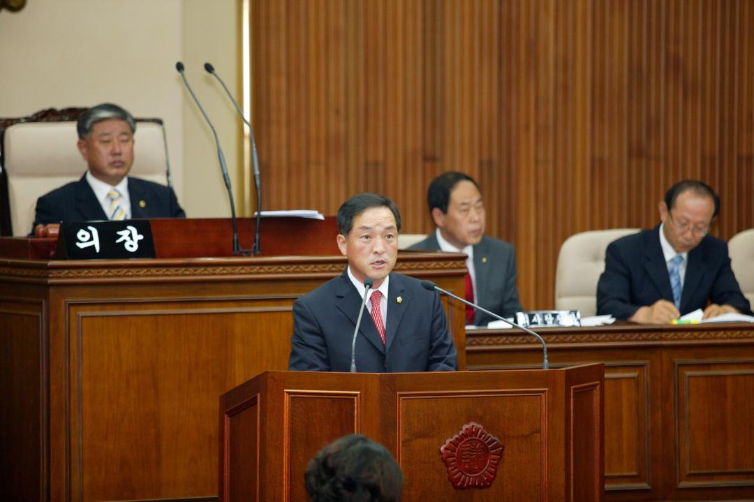 '제187회 임시회 1차' 게시글의 사진(5) '2008-09-05 제187회 임시회 1차 (5).jpg'