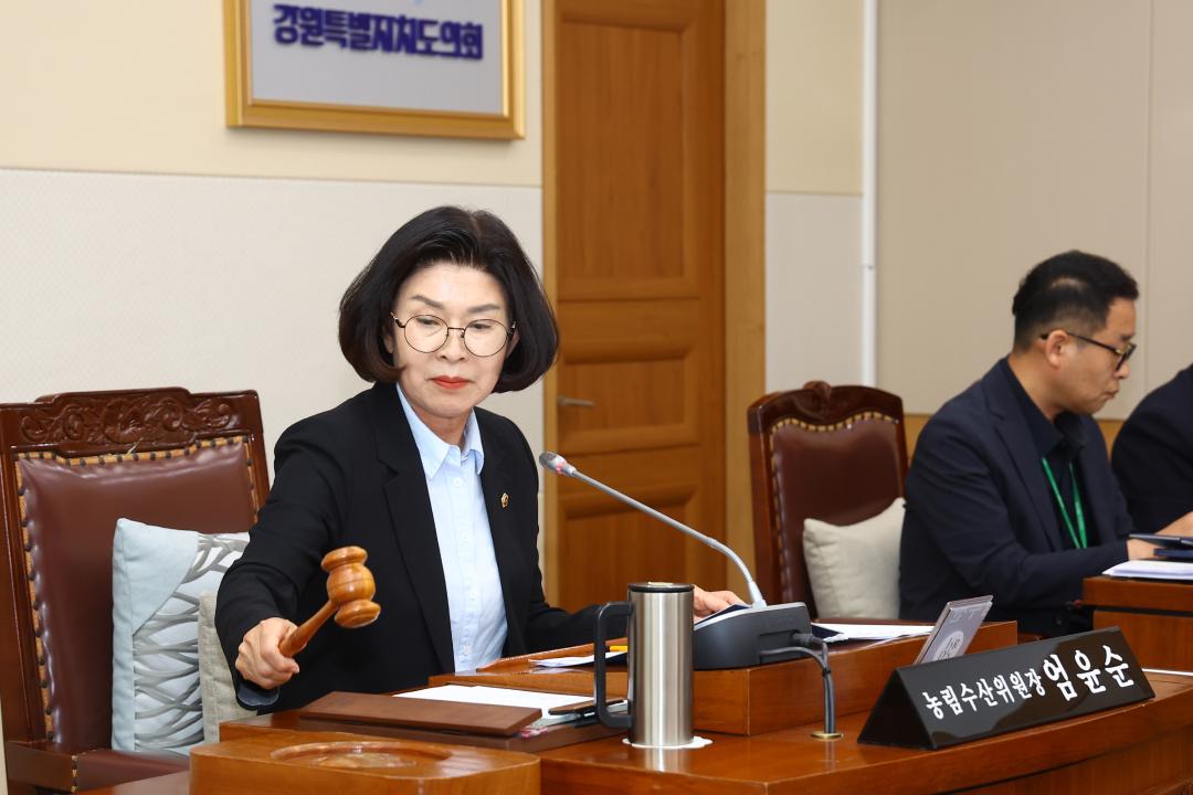 '제346회 제1차 농림수산위원회' 게시글의 사진(15) '2026-06-10 제346회 제1차 농림수산위원회 (15).jpg'