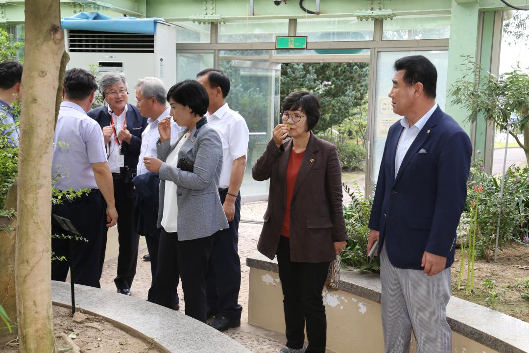 '제284회 농림수산위원회 현지시찰' 게시글의 사진(8) '2019-09-09 제284회 농림수산위원회 현지시찰 (8).JPG'