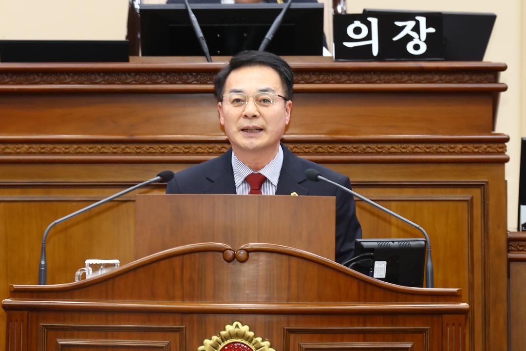 '제335회 제1차 본회의' 게시글의 사진(27) '2025-03-05 제335회 제1차 본회의 (27) 5분자유발언 강정호의원.jpg'