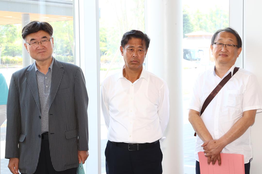 '강원특별자치도의회 한일국제교류협회 2025년 일본 돗토리현 방문' 게시글의 사진(18) '2025-07-29 강원특별자치도의회 한일국제교류협회 2025년 일본 돗토리현 방문 (20)_02_돗토리 현립미술관 시찰.jpg'