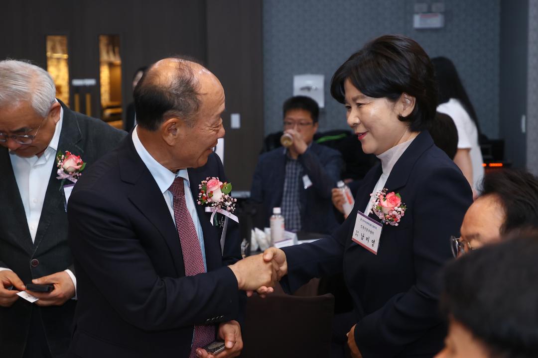 '제26회 강원여성경제인대회 창립 27주년 기념식' 게시글의 사진(1) '2026-07-15 제26회 강원여성경제인대회 창립 27주년 기념식 (2).jpg'
