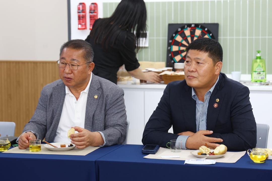 '대한민국시도의회운영위원장협의회 제11대 전반기 제9차 정기회' 게시글의 사진(19) '2025-08-21 대한민국시도의회운영위원장협의회 제11대 전반기 제9차 정기회 (19).jpg'