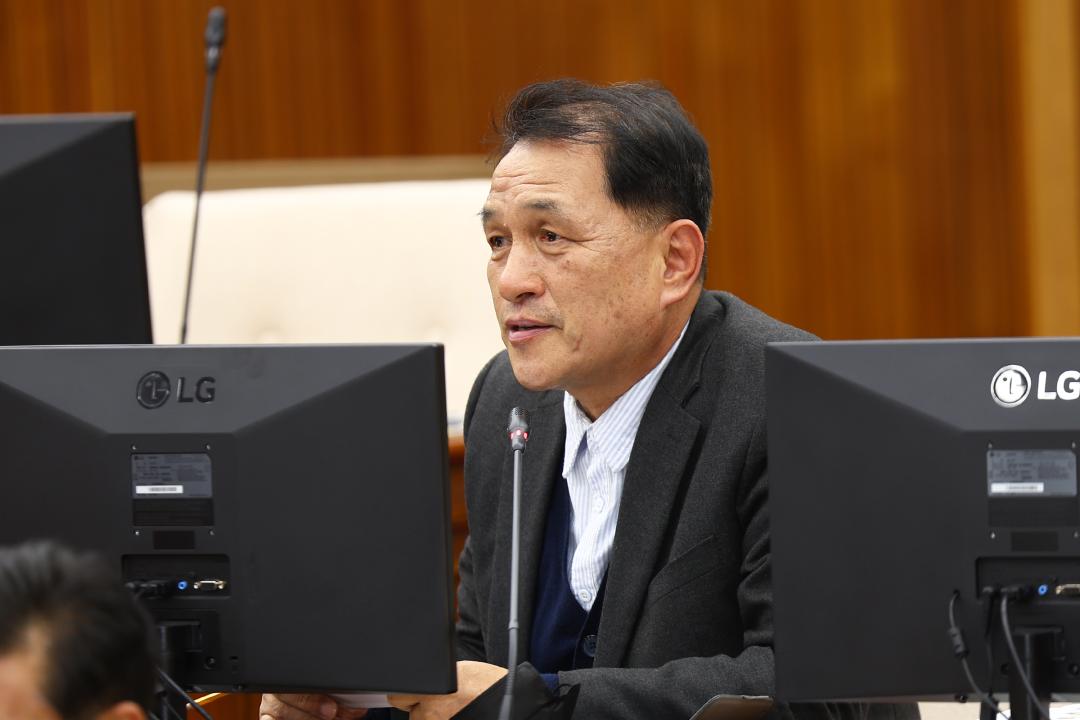 '제342회 제3차 예산결산특별위원회' 게시글의 사진(14) '2025-12-03 제342회 제3차 예산결산특별위원회 (15).jpg'