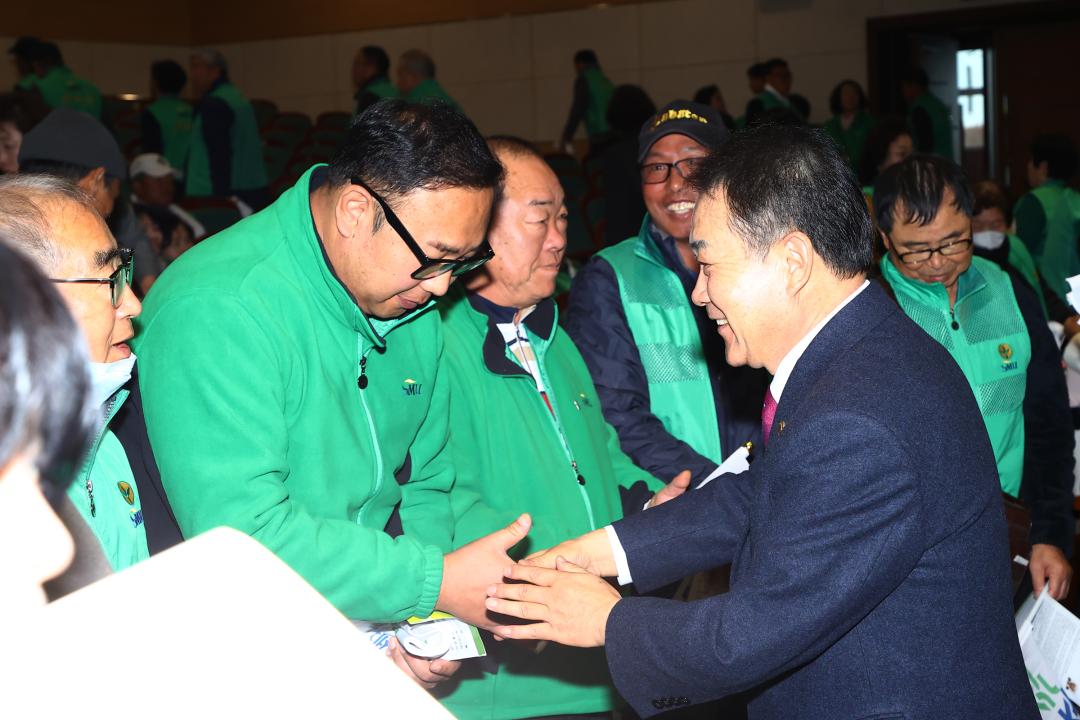 '강원특별자치도 새마을지도자대회' 게시글의 사진(8) '2025-11-26 강원특별자치도 새마을지도자대회 (8).jpg'