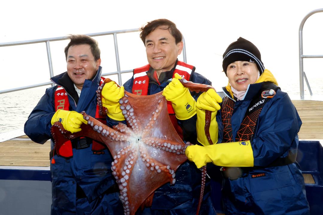 '2025년도 저도어장 개장' 게시글의 사진(37) '2025-04-17 2025년도 저도어장 개장 (48).jpg'