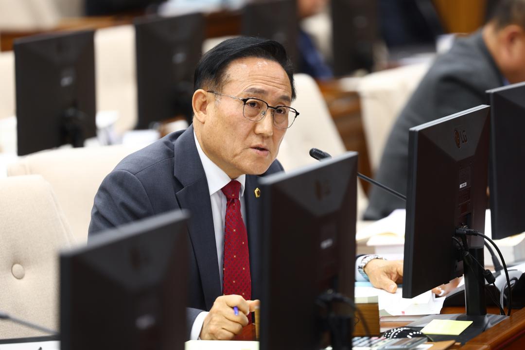 '제344회 제1차 예산결산특별위원회' 게시글의 사진(36) '2026-04-01 제344회 제1차 예산결산특별위원회 (36).jpg'
