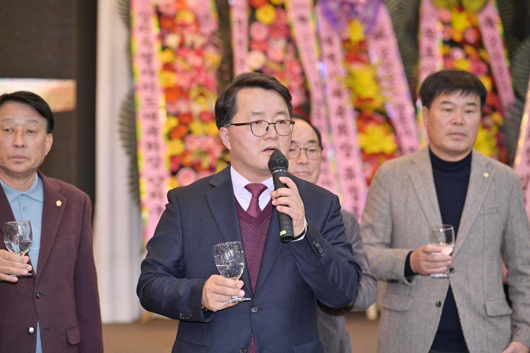 '2025 강릉시 체육인의 밤' 게시글의 사진(3) '2025-12-02 2025 강릉시 체육인의 밤 (3).jpg'