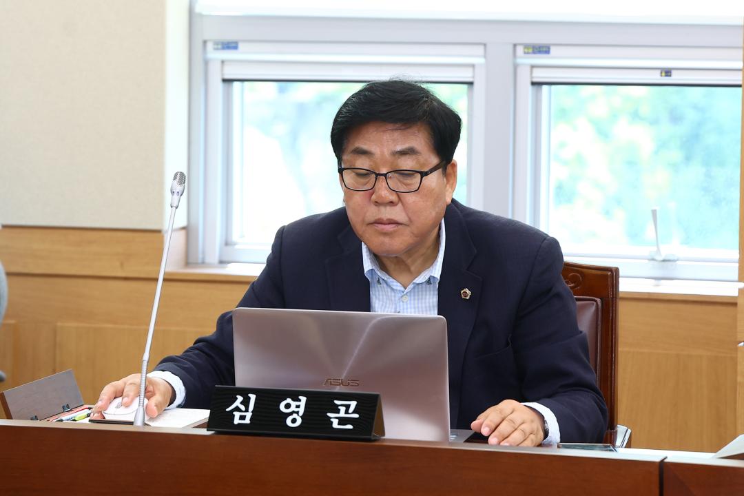 '제338회 제2차 경제산업위원회' 게시글의 사진(6) '2025-06-12 제338회 제2차 경제산업위원회 (6).jpg'