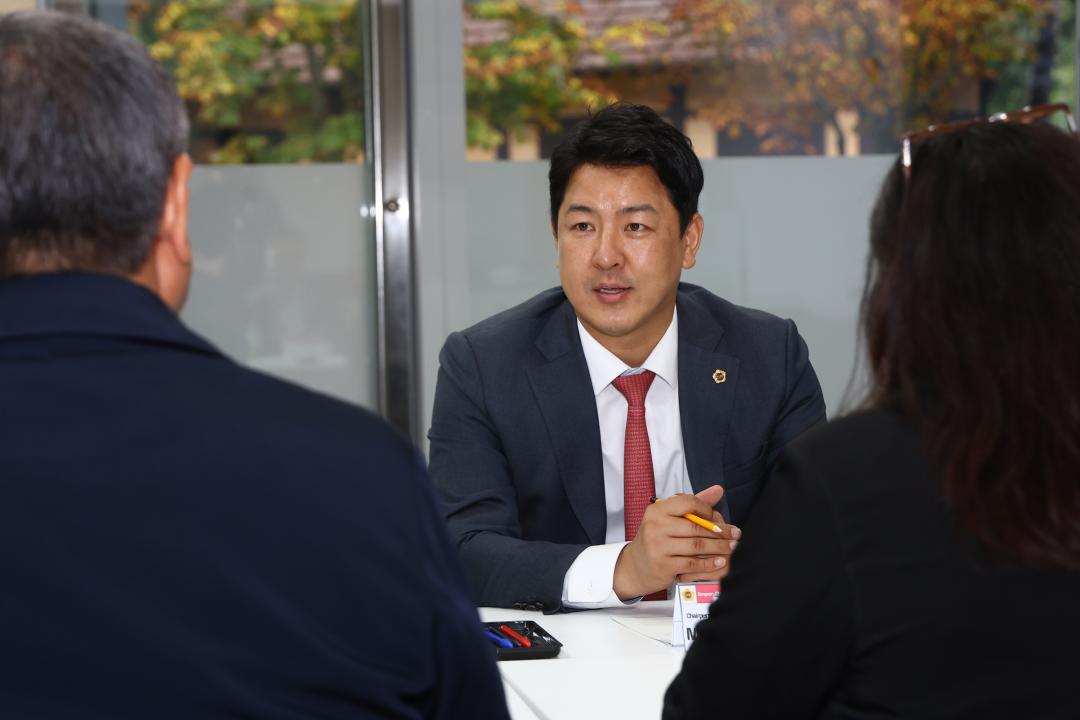 '강원특별자치도의회-라 유니온주의회 우호협력 간담회' 게시글의 사진(20) '2025-09-24 강원특별자치도의회-라 유니온주의회 우호협력 간담회 (20).jpg'