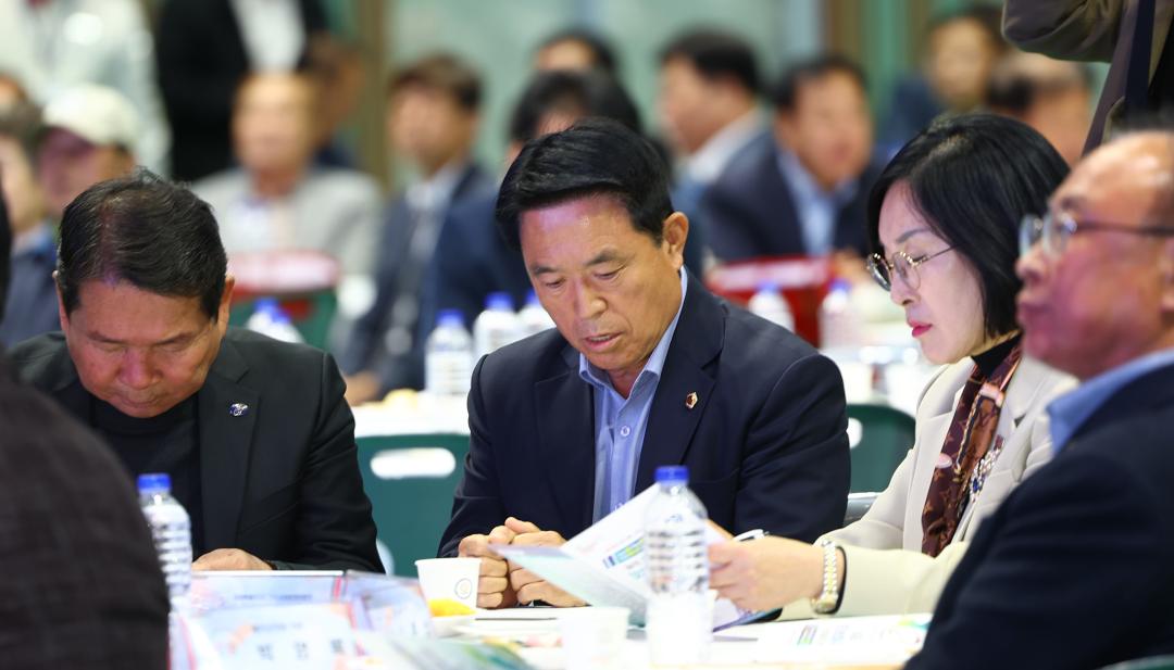 '제4회 강원특별자치도 여성생활체육대회 개회식' 게시글의 사진(25) '2025-11-01 제4회 강원특별자치도 여성생활체육대회 개회식 (25).jpg'