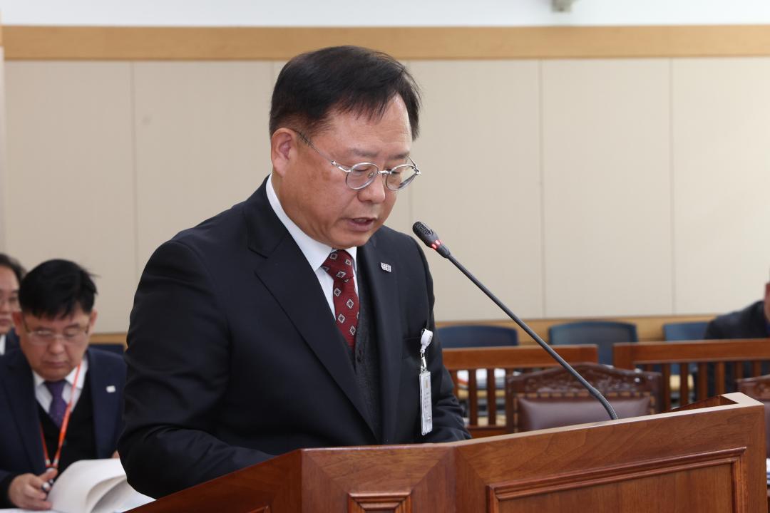 '제334회 제2차 농림수산위원회' 게시글의 사진(8) '2025-02-06 제334회 제2차 농림수산위원회 (8).jpg'