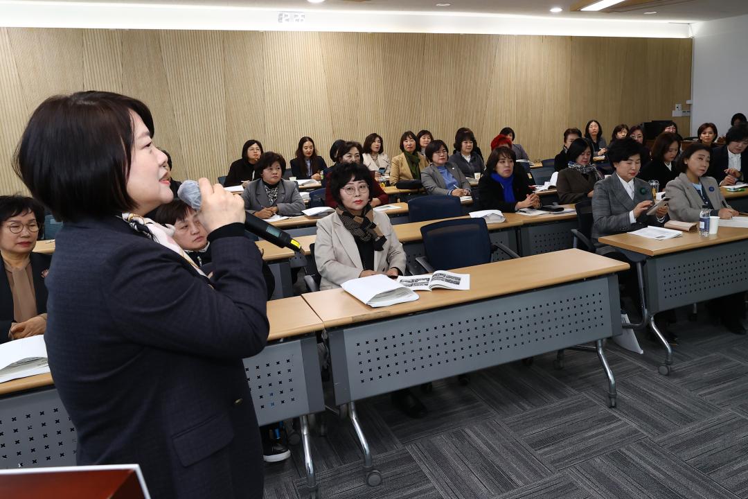 '고령 사회를 이롭게 하는 강원 여성 2026년 정기총회' 게시글의 사진(16) '2026-02-24 고령 사회를 이롭게 하는 강원 여성 2026년 정기총회 (28).jpg'