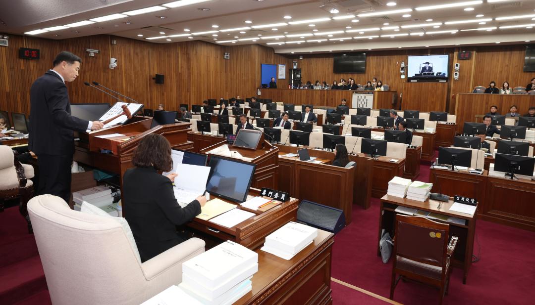 '제333회 제6차 예산결산특별위원회' 게시글의 사진(2) '2024-12-09 제333회 제6차 예산결산특별위원회 (2).jpg'