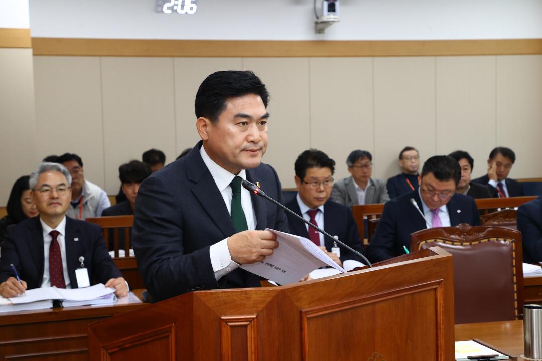 '제343회 제2차 농림수산위원회' 게시글의 사진(4) '2026-02-05 제343회 제2차 농림수산위원회 (4).jpg'