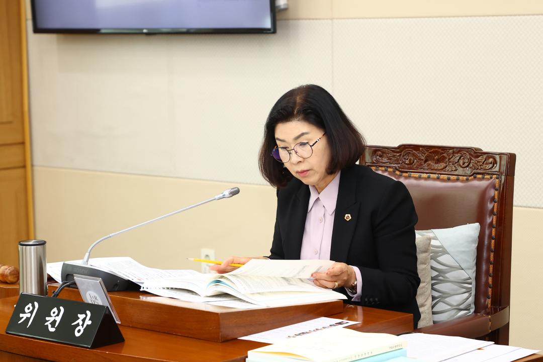 '제342회 제4차 농림수산위원회' 게시글의 사진(6) '2025-11-24 제342회 제4차 농림수산위원회 (6).jpg'