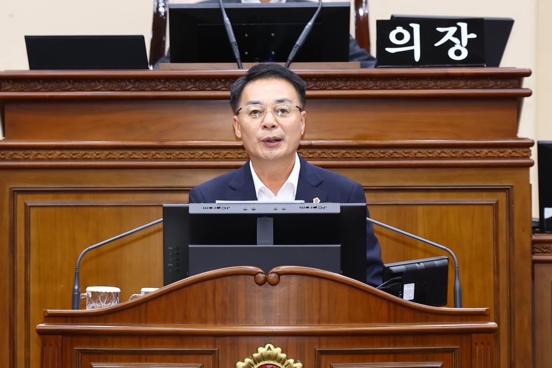 '제339회 제2차 본회의' 게시글의 사진(25) '2025-07-17 제339회 제2차 본회의 (25).jpg'