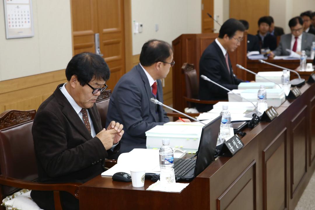 '제251회 제3차 경제건설위원회' 게시글의 사진(11) '2015-11-26 제251회 제3차 경제건설위원회 (11).JPG'