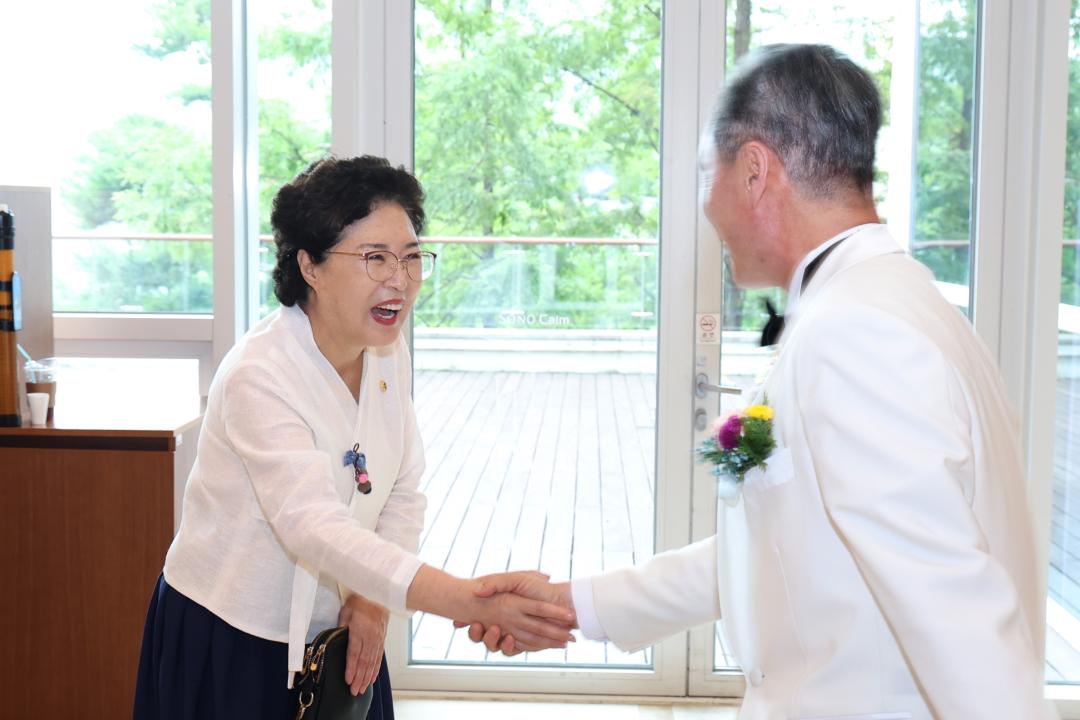 '국제라이온스협회 354-E지구 제42대 제43대 총재 이취임식' 게시글의 사진(8) '2024-07-26 국제라이온스협회 354-E지구 제42대 제43대 총재 이취임식 (7).jpg'