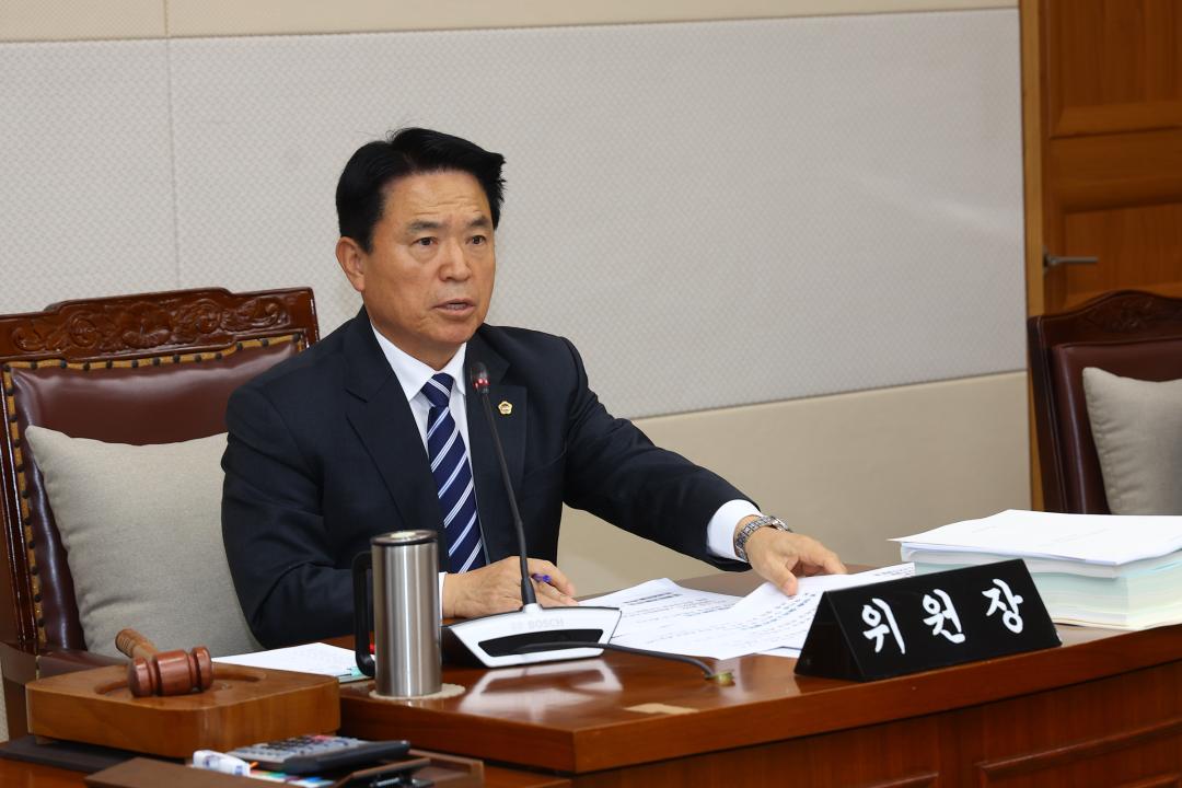 '제342회 제5차 사회문화위원회' 게시글의 사진(13) '2025-11-25 제342회 제5차 사회문화위원회 (13).jpg'