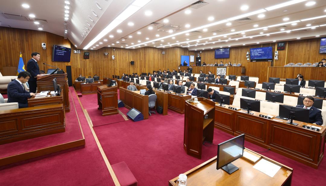 '제344회 제2차 본회의(2026년도 제1회 도정 및 교육행정에 관한 질문)' 게시글의 사진(3) '2026-04-02 제344회 제2차본회의(2026년도 제1회 도정 및 교육행정에 관한 질문) (3).jpg'
