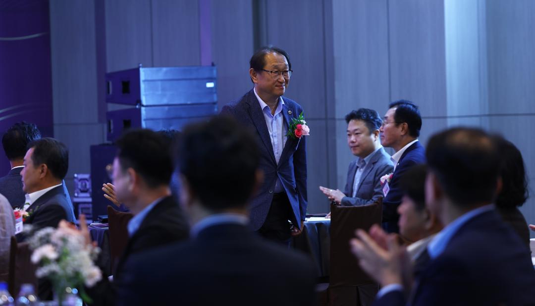 '제7회 강원특별자치도 일자리대상 시상식' 게시글의 사진(8) '2025-06-24 제7회 강원특별자치도 일자리대상 (8).jpg'