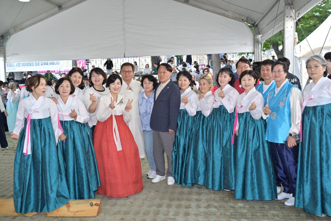 '강릉 단오제 투호놀이 대회' 게시글의 사진(5) '2025-05-30 강릉 단오제 투호놀이 대회 (5).jpg'