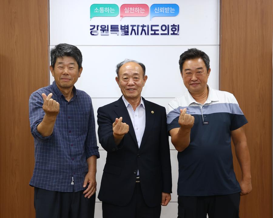 '강원특별자치도의회방문(백만불 복숭아 영농조합법인)' 게시글의 사진(12) '2026-07-30 강원특별자치도의회방문(백만불 복숭아 영농조합법인) (12).jpg'