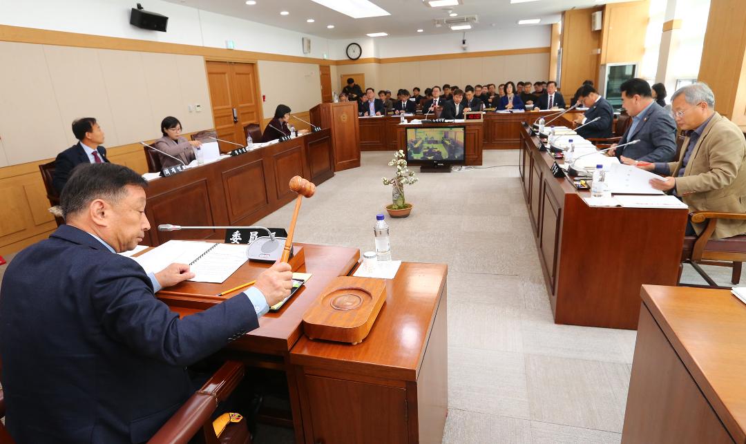 '2019년도 농림수산위원회 행정사무감사(녹색국)' 게시글의 사진(21) '2019-11-14 2019년도 농림수산위원회 행정사무감사(녹색국) (21).jpg'