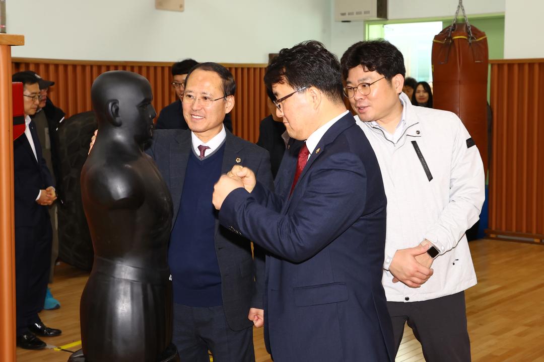 '제335회 교육위원회 학교현장 방문' 게시글의 사진(45) '2025-03-06 제335회 교육위원회 학교현장 방문 (61).jpg'