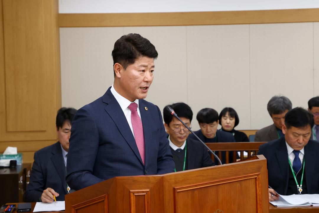 '제343회 제1차 의회운영위원회' 게시글의 사진(16) '2026-02-03 제343회 제1차 의회운영위원회 (17).jpg'