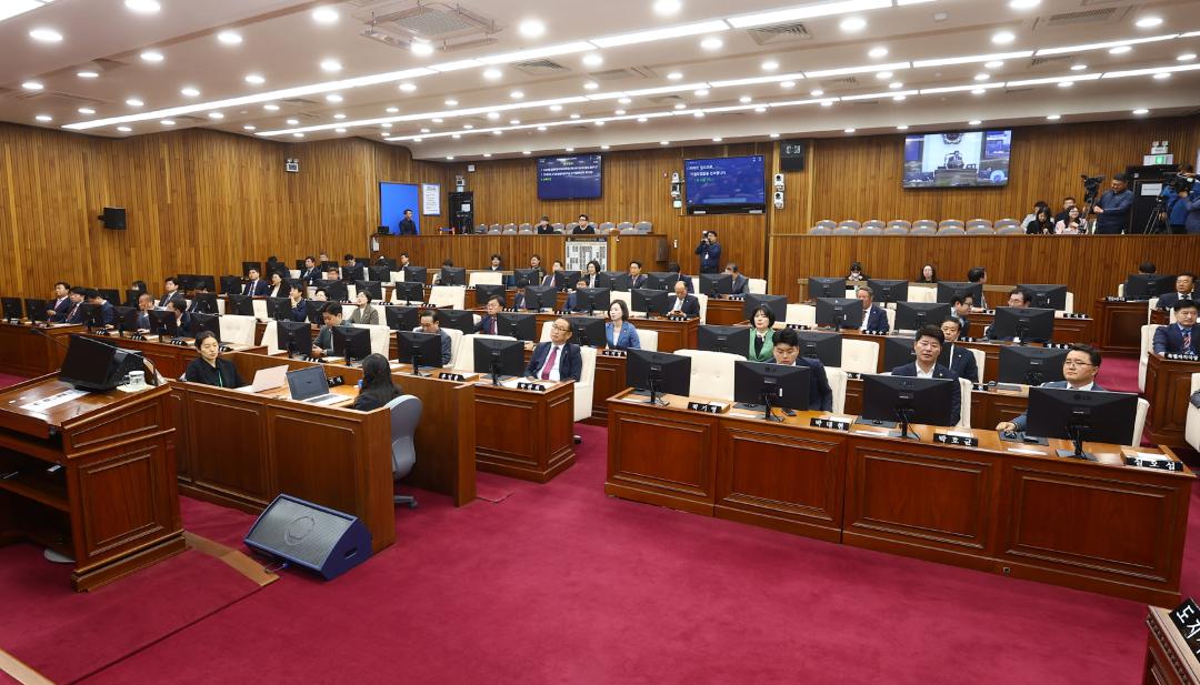 '제345회 제1차 본회의' 게시글의 사진(5) '2026-04-27 제345회 제1차 본회의 (5).jpg'