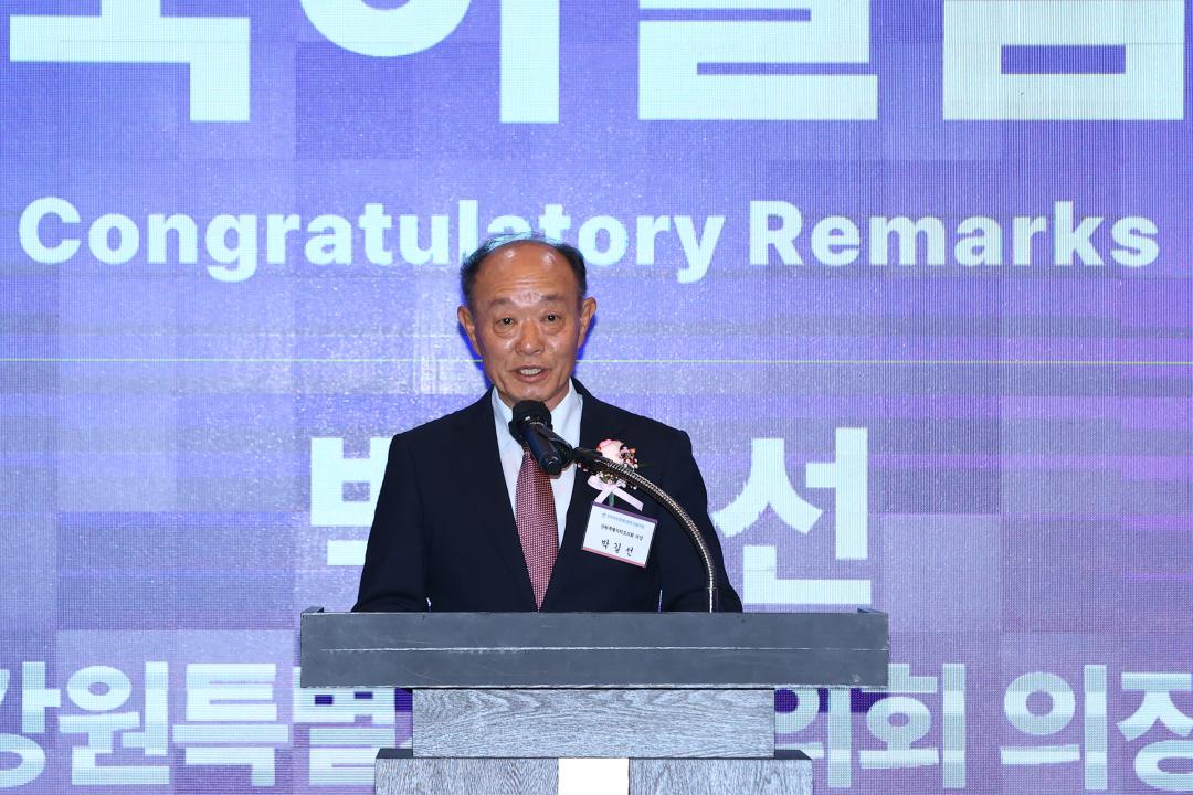 '제26회 강원여성경제인대회 창립 27주년 기념식' 게시글의 사진(12) '2026-07-15 제26회 강원여성경제인대회 창립 27주년 기념식 (12).jpg'