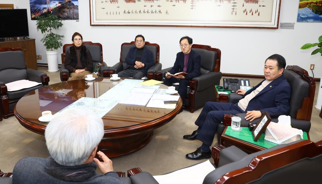 '강원특별자치도자영업자총연합회 간담' 게시글의 사진(9) '2025-12-29 자영업자총연합회 간담 (9).jpg'