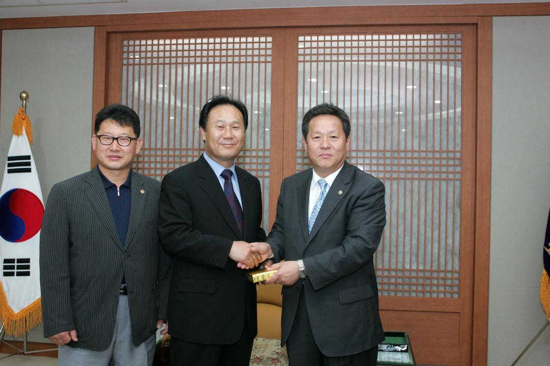 '인천시의원 의회방문' 게시글의 사진(3) '2009-06-12 인천시의원 의회방문 (3).jpg'