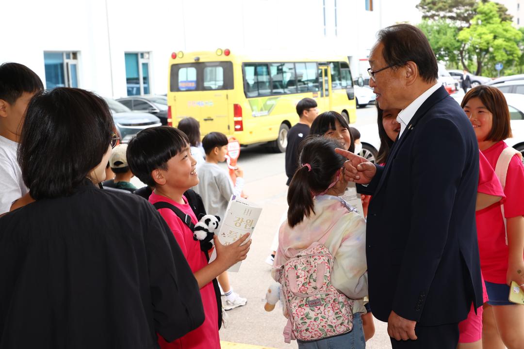 '강원특별자치도의회방문' 게시글의 사진(16) '2025-05-23 강원특별자치도의회방문(춘천 남산초등학교) (56).jpg'
