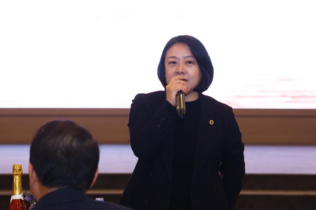 '2026 강원특별자치도의회 의원총회' 게시글의 사진(58) '2026-01-22 2026 강원특별자치도의회 의원총회 (60).jpg'