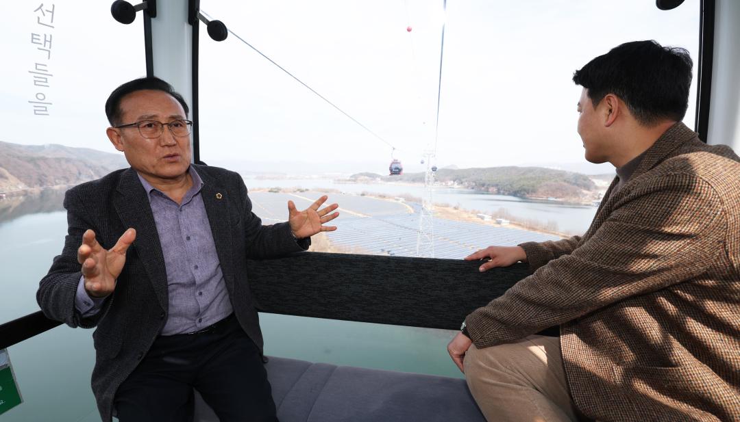 '제335회 기획행정위원회 현장확인(붕어섬)' 게시글의 사진(11) '2025-03-13 제335회 기획행정위원회 현장확인(붕어섬) (11).jpg'