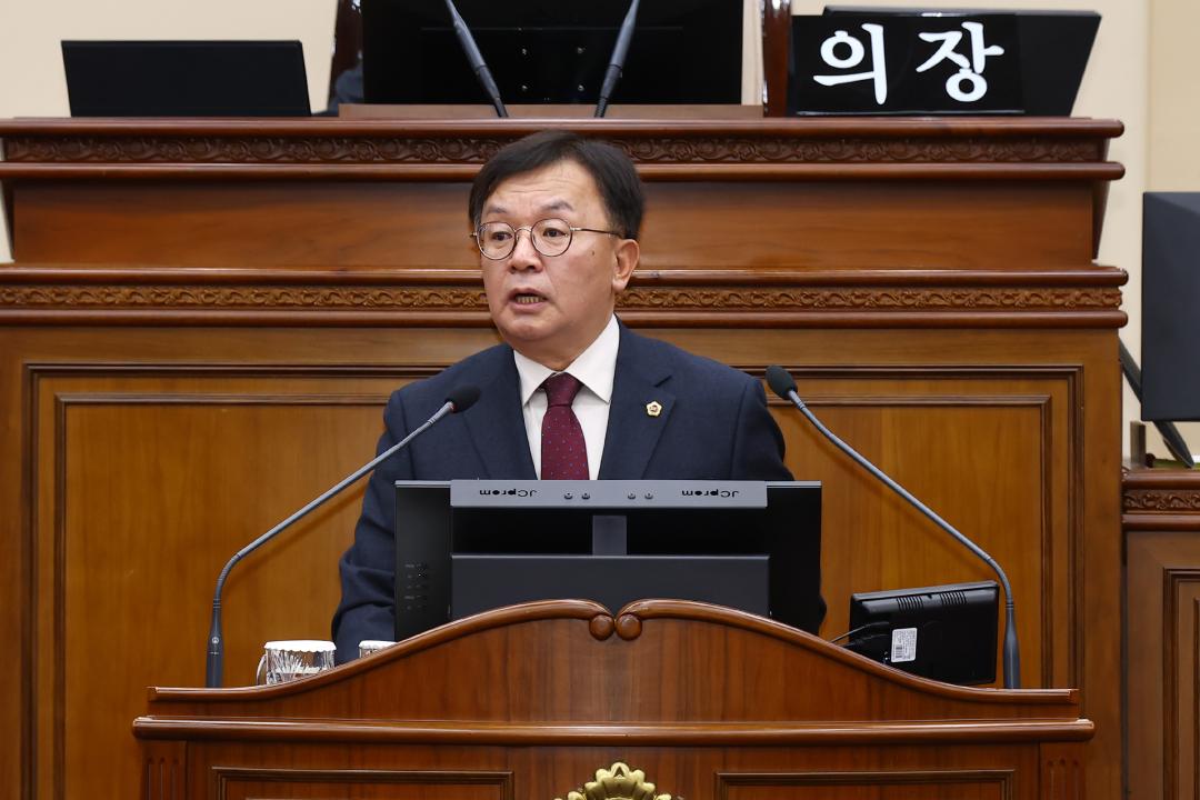 '제344회 제3차 본회의' 게시글의 사진(54) '2026-04-03 제344회 제3차 본회의 (55) 5분자유발언 이무철의원.jpg'