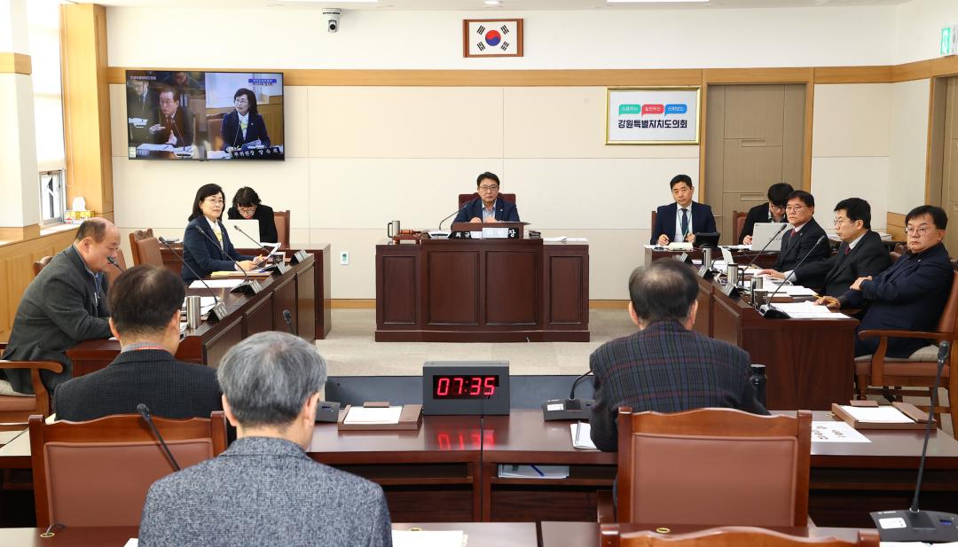 '제334회 제2차 안전건설위원회' 게시글의 사진(1) '2025-02-11 제334회 제2차 안전건설위원회 (1).jpg'