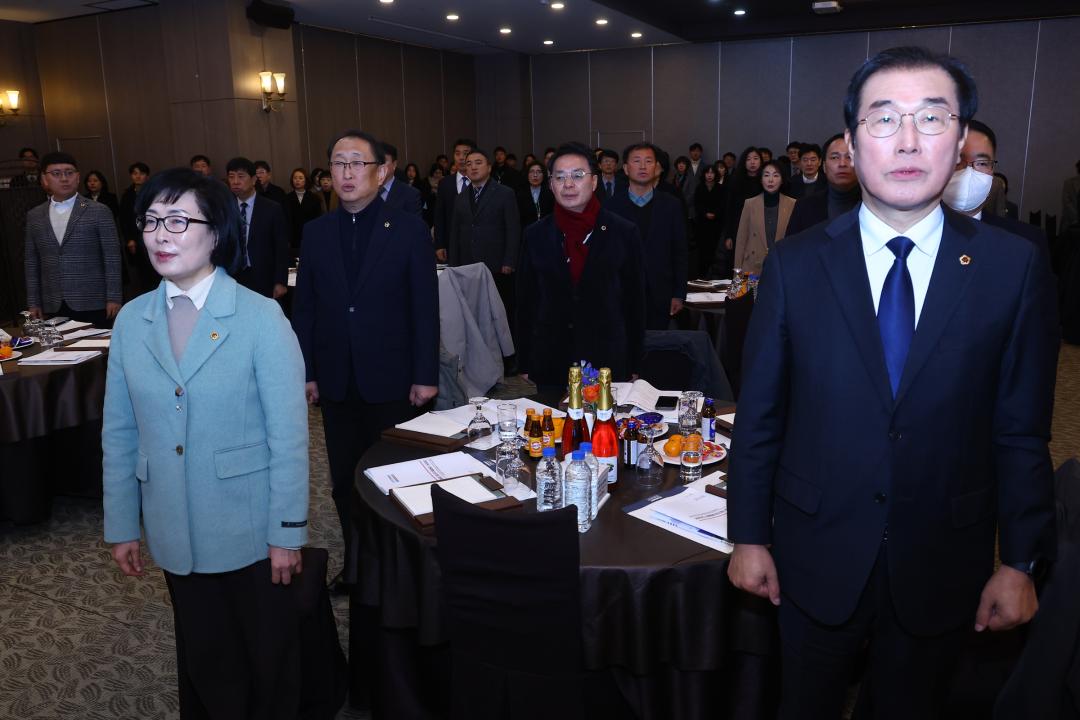 '2026 강원특별자치도의회 의원총회' 게시글의 사진(9) '2026-01-22 2026 강원특별자치도의회 의원총회 (10).jpg'