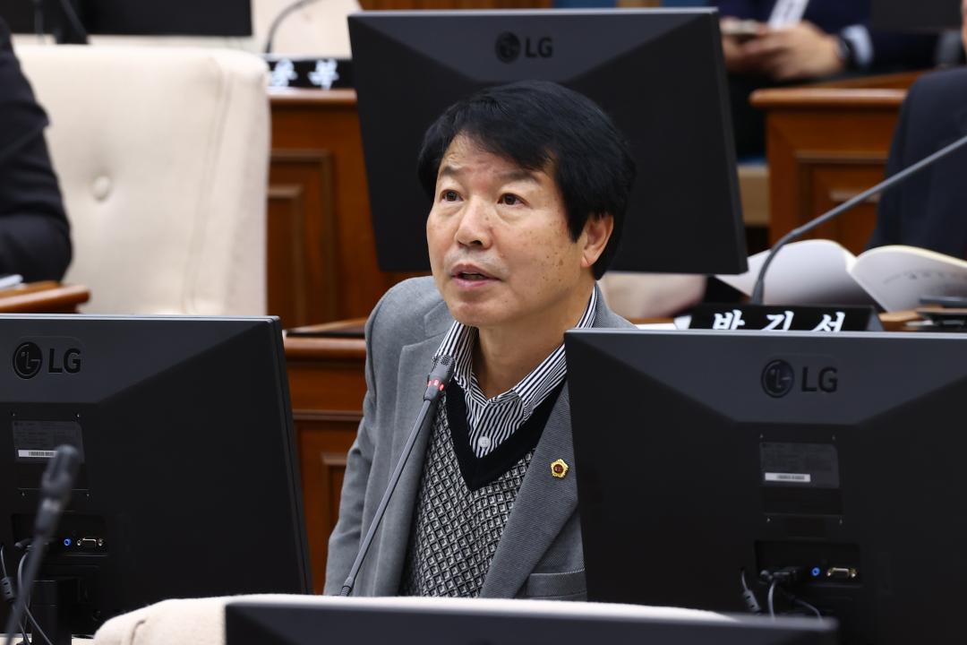 '제342회 제1차 예산결산특별위원회' 게시글의 사진(29) '2025-12-01 제342회 제1차 예산결산특별위원회 (29).jpg'