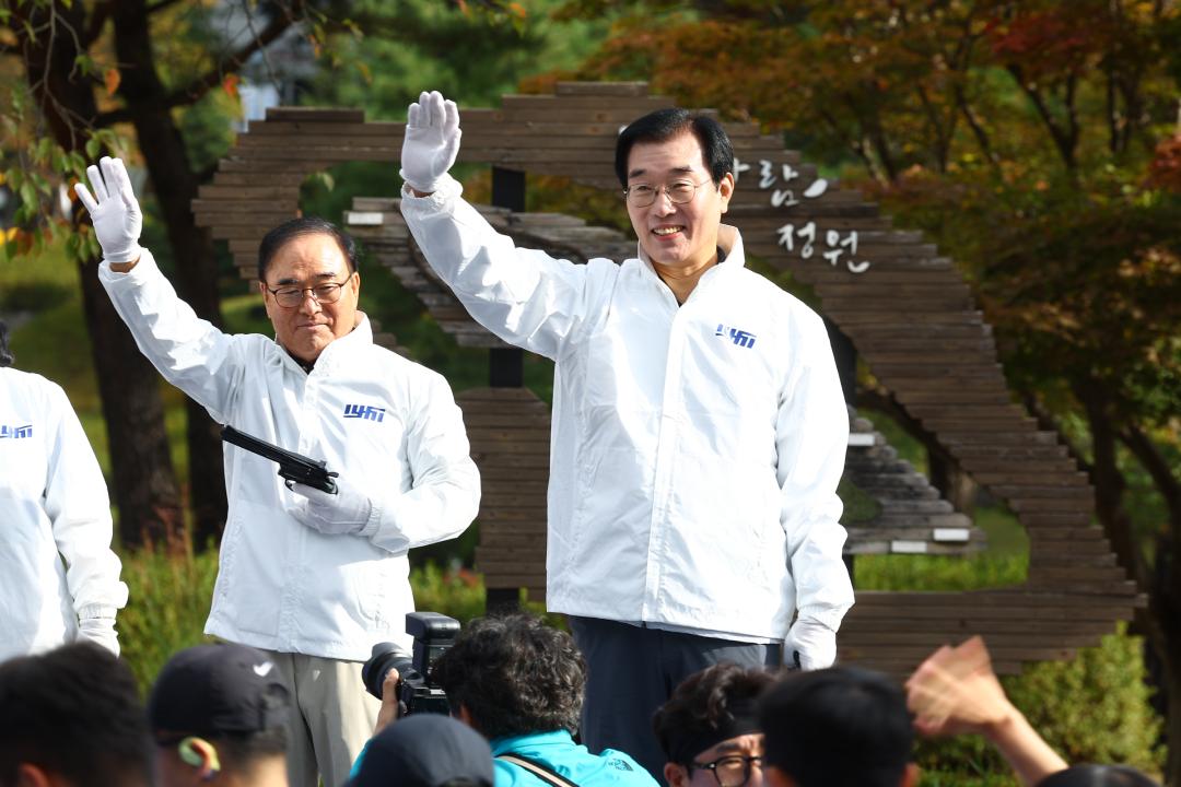 '2026 연합마라톤' 게시글의 사진(31) '2026-10-03 2026 연합마라톤 (31).jpg'