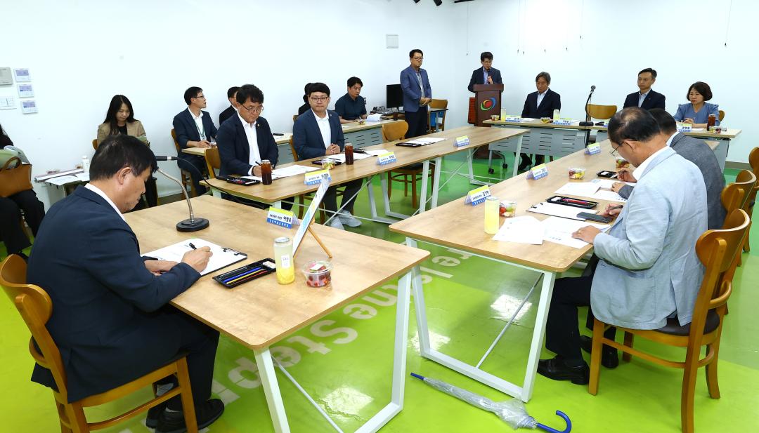 '강원특별자치도의회 교육위원회 의정연찬회' 게시글의 사진(5) '2025-07-17 강원특별자치도의회 교육위원회 의정연찬회 (5)(강원예술고등학교).jpg'