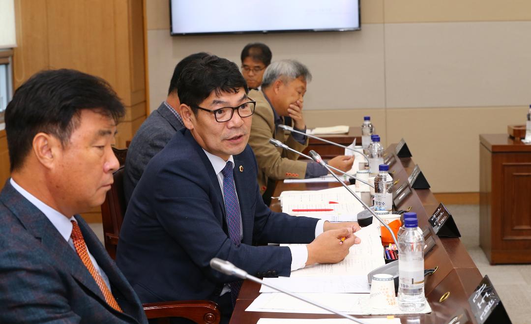 '2019년도 농림수산위원회 행정사무감사(환동해본부)' 게시글의 사진(33) '2019-11-15 2019년도 농림수산위원회 행정사무감사(환동해본부) (33).jpg'