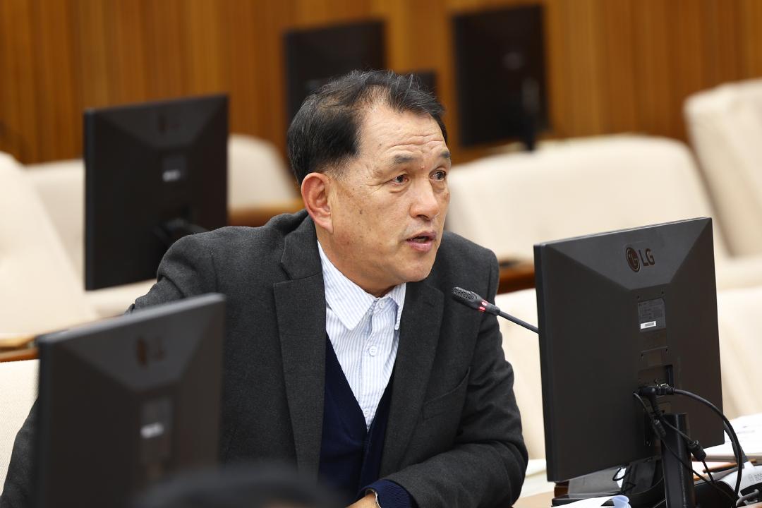 '제342회 제3차 예산결산특별위원회' 게시글의 사진(15) '2025-12-03 제342회 제3차 예산결산특별위원회 (16).jpg'